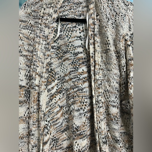 Knox Rose 4X Knit Sweater - Picture 3 of 4